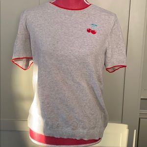grey cherry top, gently used!!